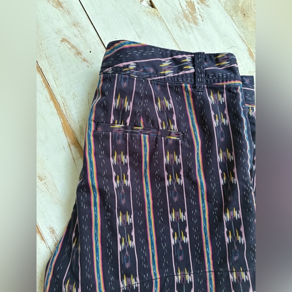 GAP City Short Chino Aztec Stripes Navy Blue casual boho everyday preppy 14 EUC - Picture 11 of 16